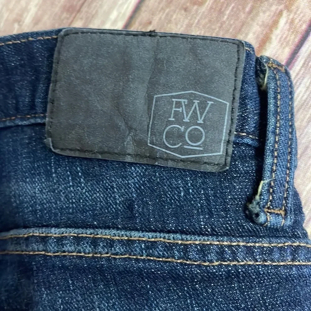Freeworld men’s jeans - size 32